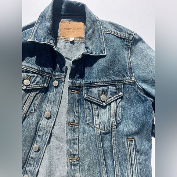 Lucky Brand Tomboy Trucker Blue Jean Babe Denim Jacket Size Small NWT - Picture 4 of 9